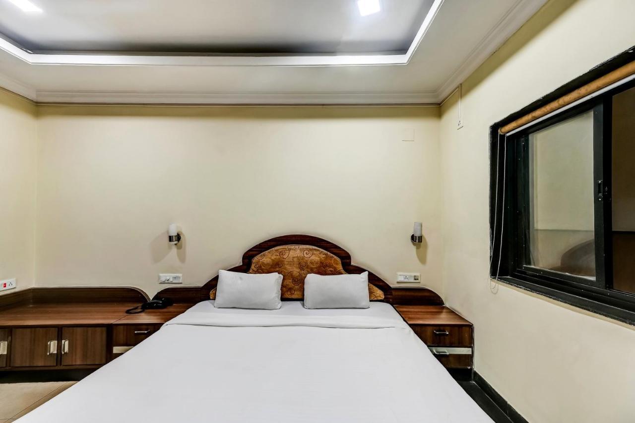 Capital O Hotel Rourkela Palace ภายนอก รูปภาพ